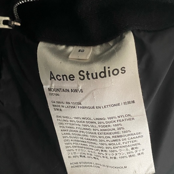 Acne Studios Mountain Jacket Black Puffer Jacket - Picture 5 of 6